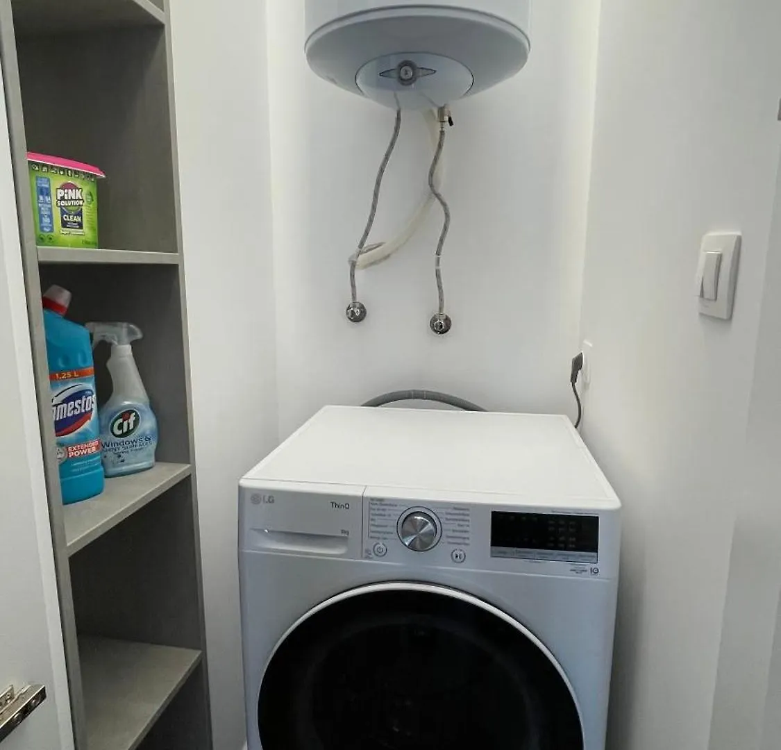 Тони Апартмент Apartment Burgas Bulgaria