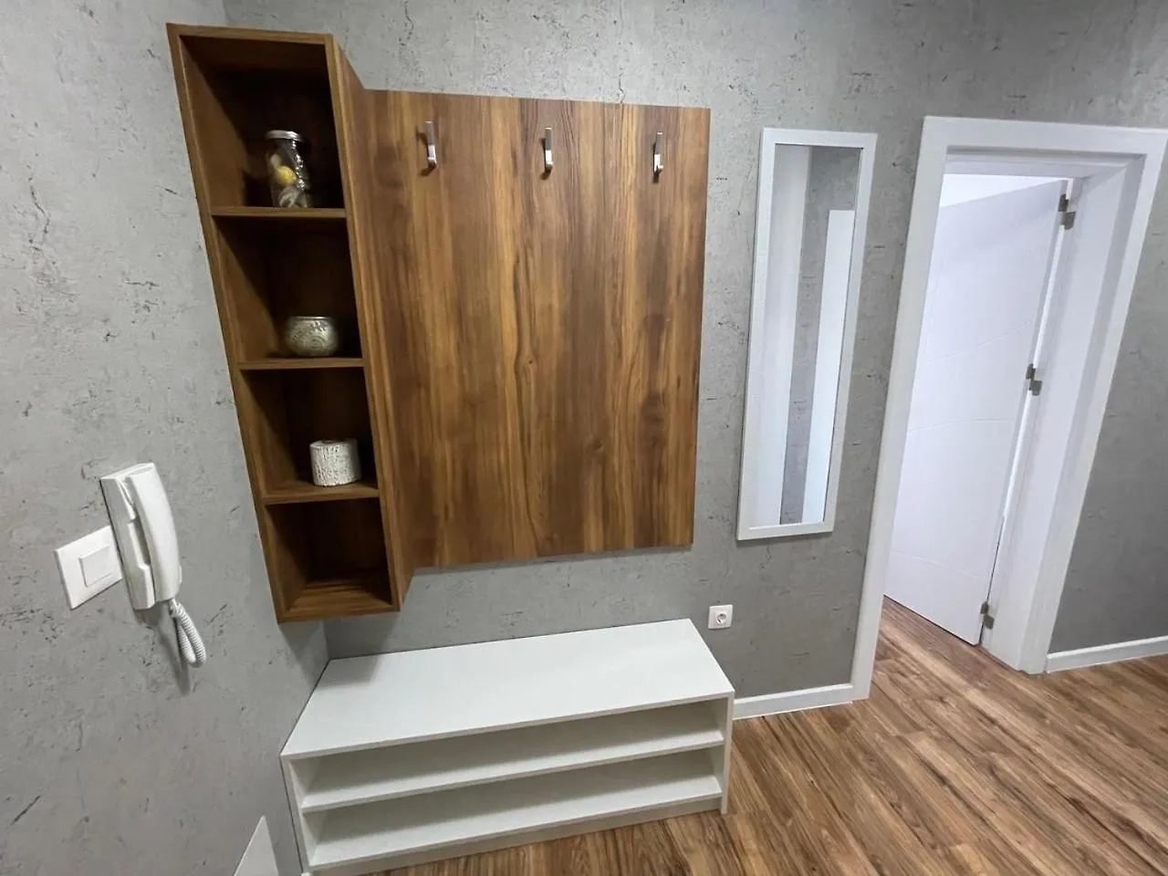Тони Апартмент Apartment Burgas