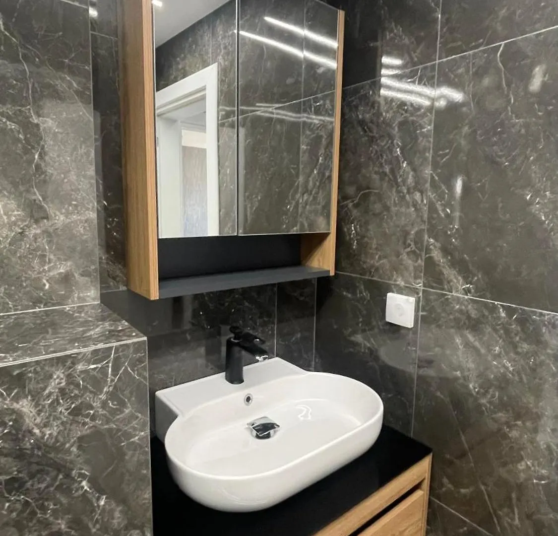 Тони Апартмент Apartment Burgas 0*,